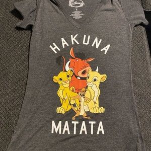 Disney The Lion King 🦁 Hakuna Matata Ladies S Small Shirt